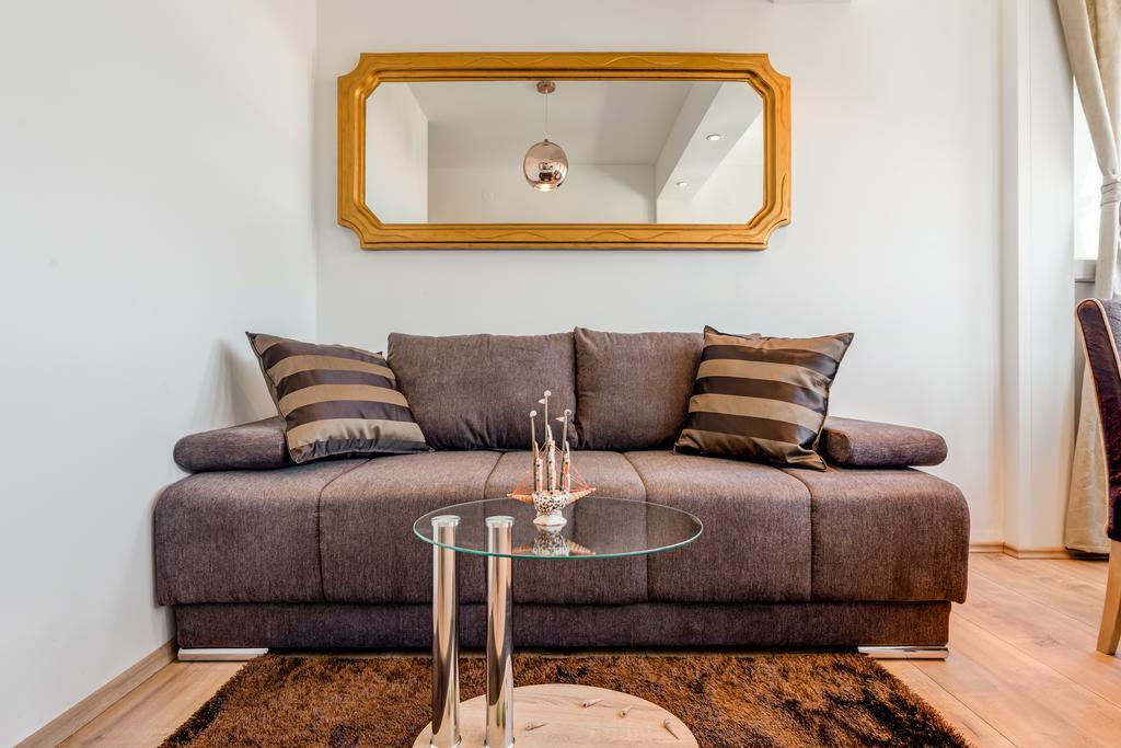 Apartment Noa - Self Check In Сплит Екстериор снимка